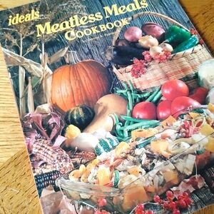 Vintage 70s Cookbook Meatless Meals Vegetarian